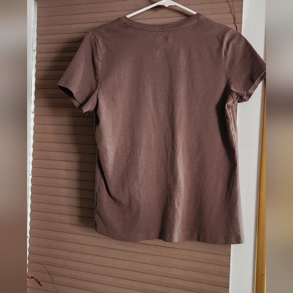 St. John's Bay Women's Comfortable T-Shirt Brown in Color Size L. Used - Picture 2 of 4